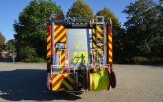 1-HLF20-1 05 D7T_2876